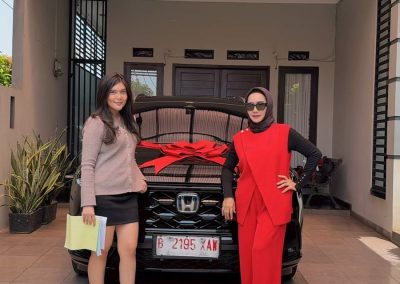 Honda Tebet Jakarta Foto Galeri Serah Terim Mobil foto1025a1 (4)